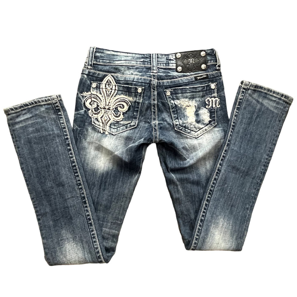 Miss Me Large Fleur De Lis Straight Jean 26